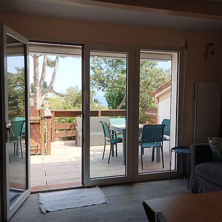 Petite Maison Au Calme - Piscine En Copropriete, Terrasse, Mer, Clim Vallauris Exterior photo
